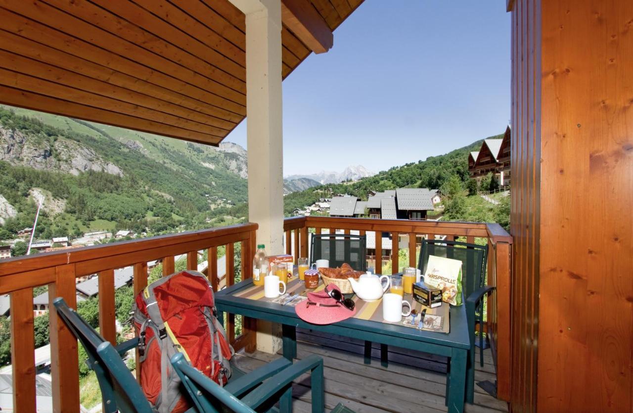 Résidence Odalys Le Hameau et les Chalets de la Vallée d'Or Valloire Esterno foto